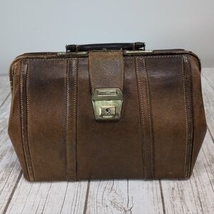 Vintage Brown Leather Small Size Doctor Bag